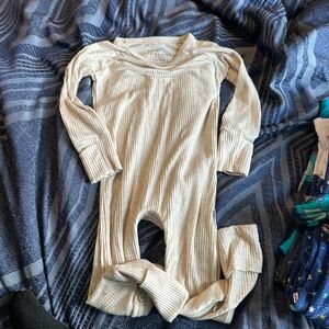 Heather Oatmeal Little Sleepies 6-12